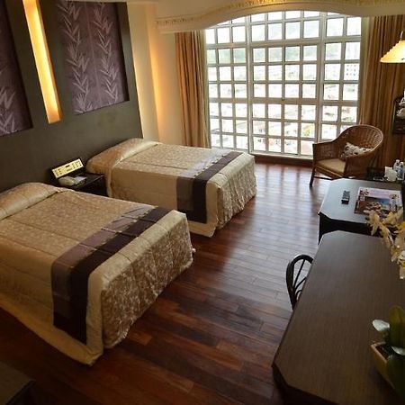 Syuen Hotel Ipoh Buitenkant foto