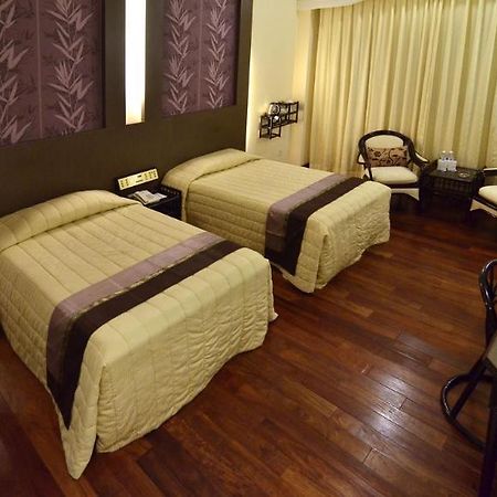 Syuen Hotel Ipoh Buitenkant foto